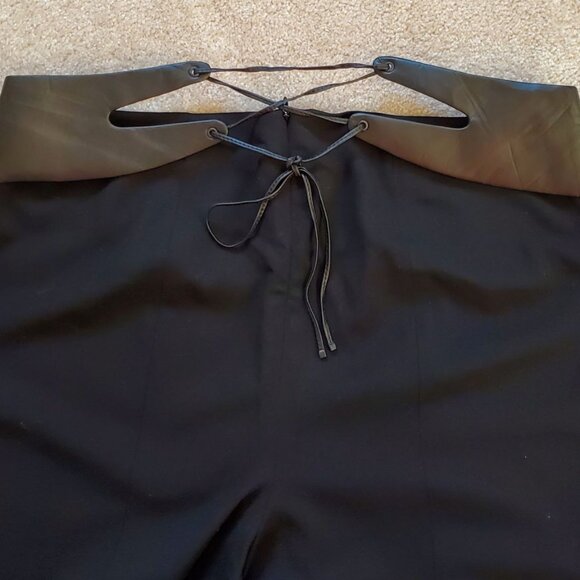 Escada Loose Leg Black Wool Trousers. Size 40 - Picture 8 of 8